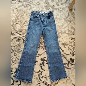New without tags - Ladies Levis Red Tab Ribcage Boot cut Size 28